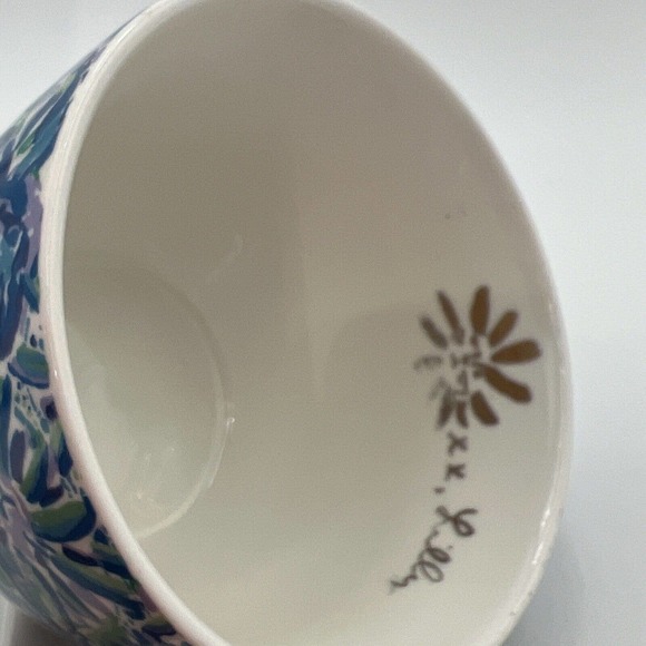Vintage Lilly Pulitzer 12 oz Tea Cups Blue Floral with Gold Handle - Picture 7 of 8